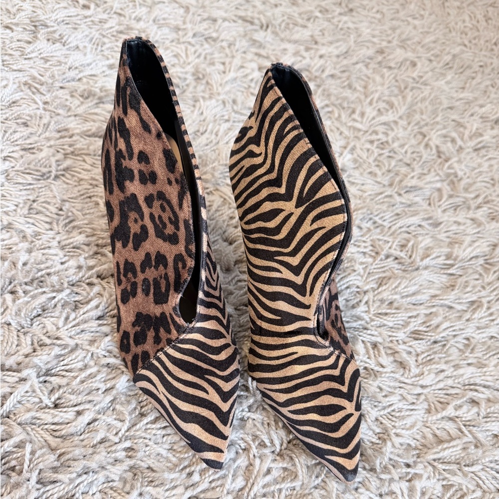 Aldo Mixed Animal Print Ankle Booties Pointed Toe Heels Size 8 Never Worn
